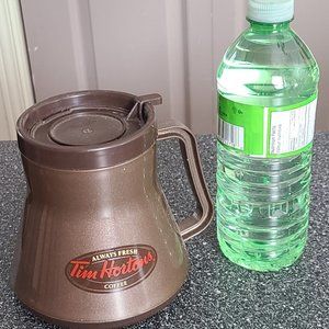 Tim Hortons 20 oz Non-Slip Aladdin Plastic Travel Mug